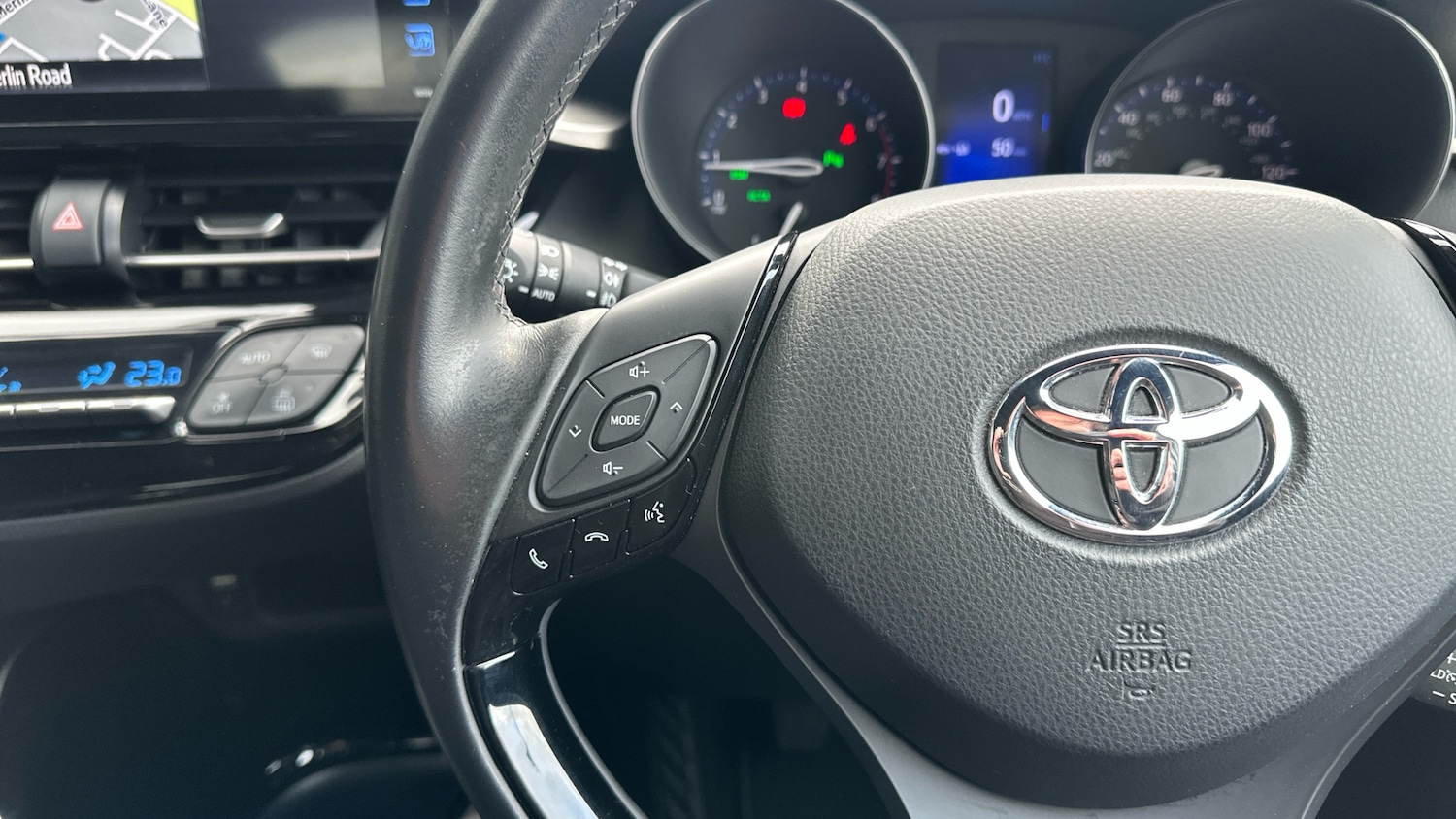 Used Toyota C-HR 2018 for sale - 76315625: Photo 23