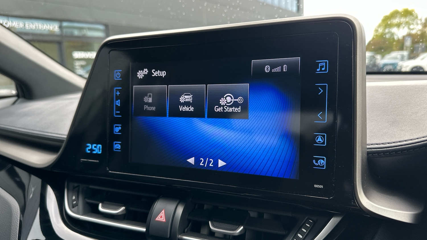 Used Toyota C-HR 2018 for sale - 76315625: Photo 31