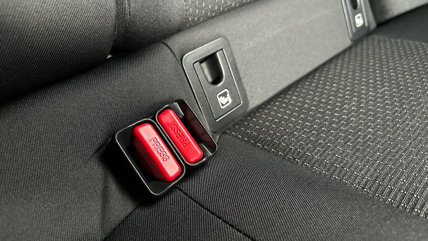 Used Toyota C-HR 2018 for sale - 76315625: Photo 35