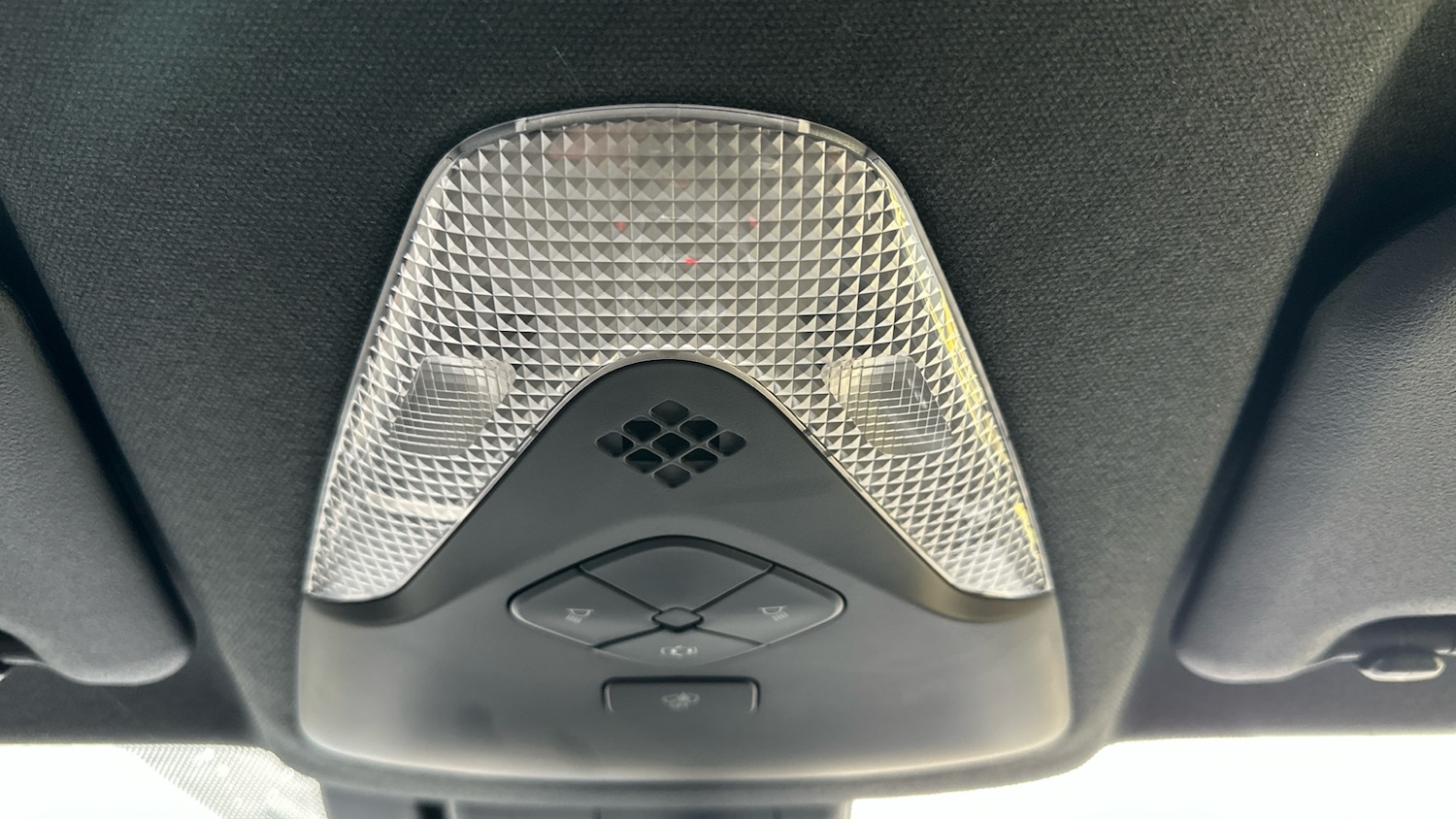 Used Toyota C-HR 2018 for sale - 76315625: Photo 39