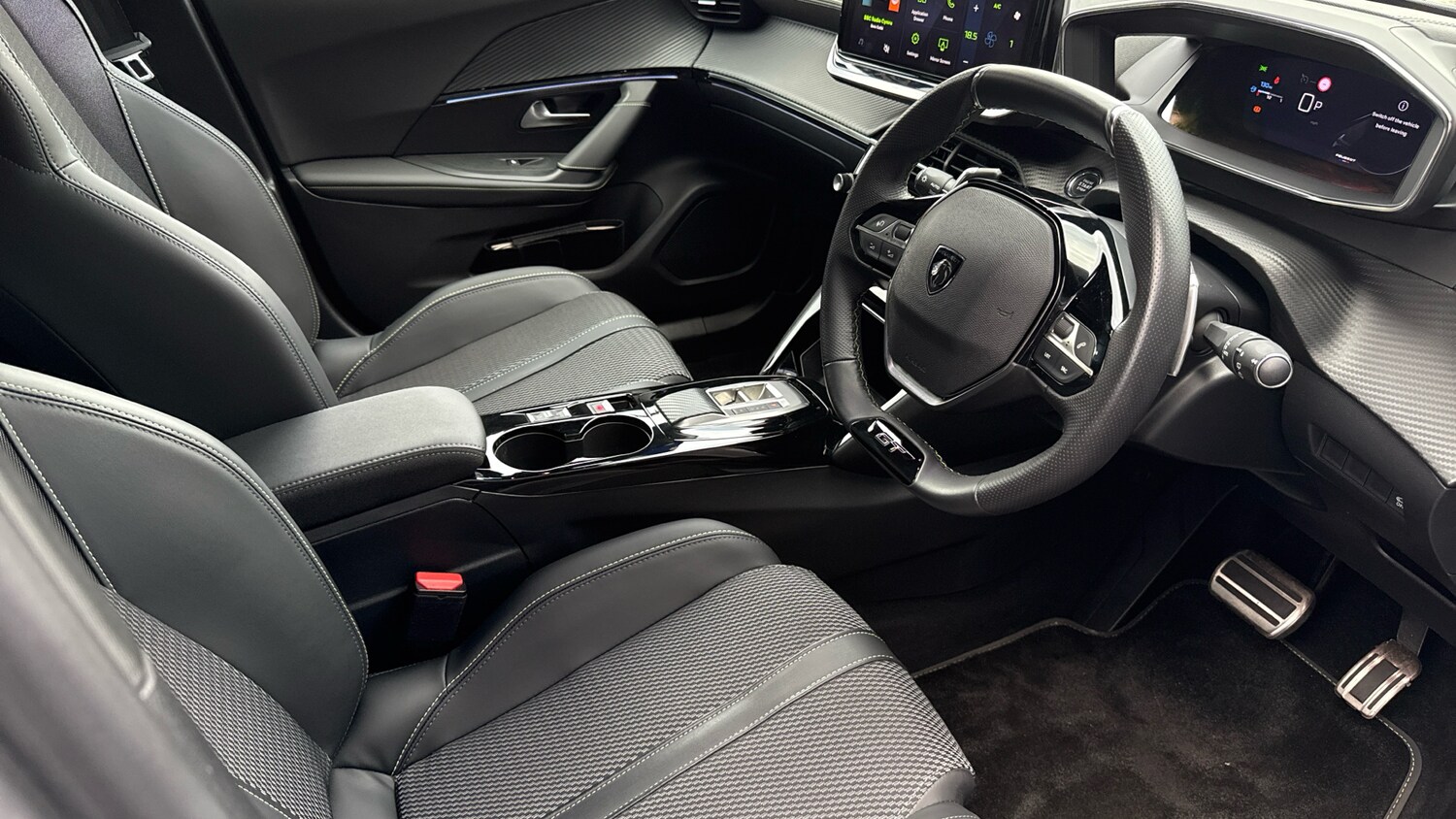 Used Peugeot 2008 2024 for sale - 76486449: Photo 11