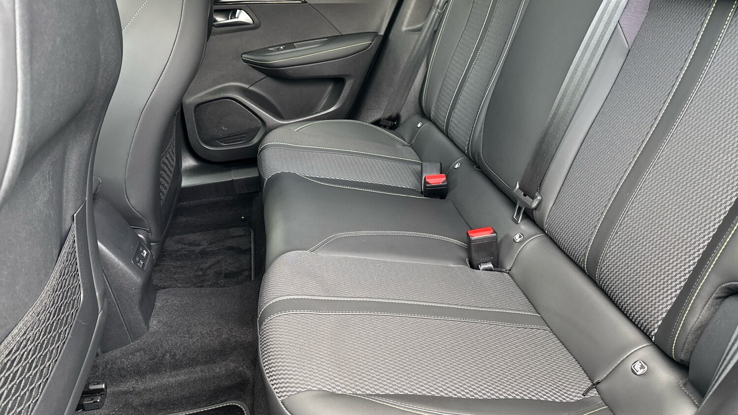 Used Peugeot 2008 2024 for sale - 76486449: Photo 33