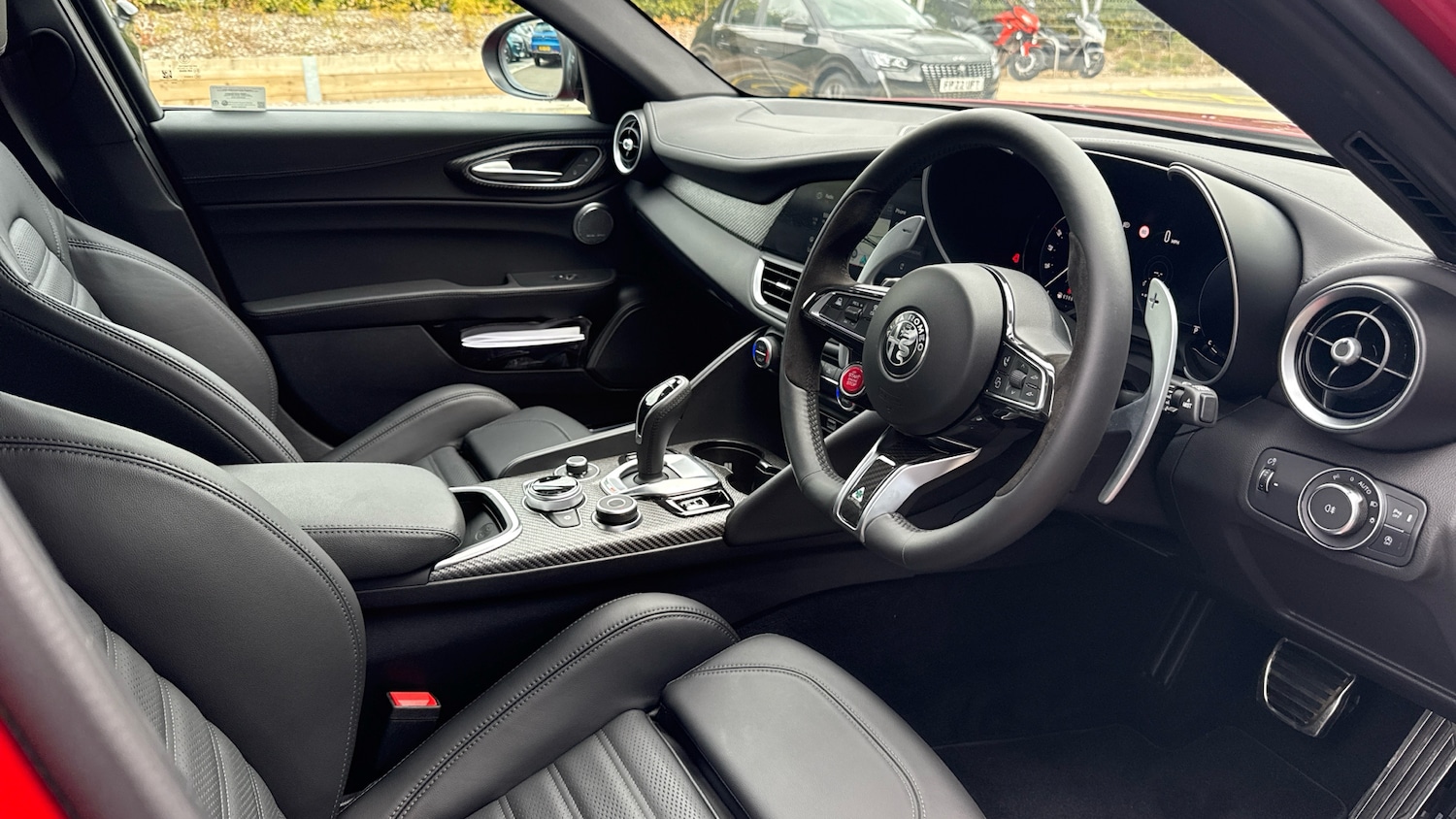 Used Alfa Romeo Giulia 2025 for sale - 77121172: Photo 12