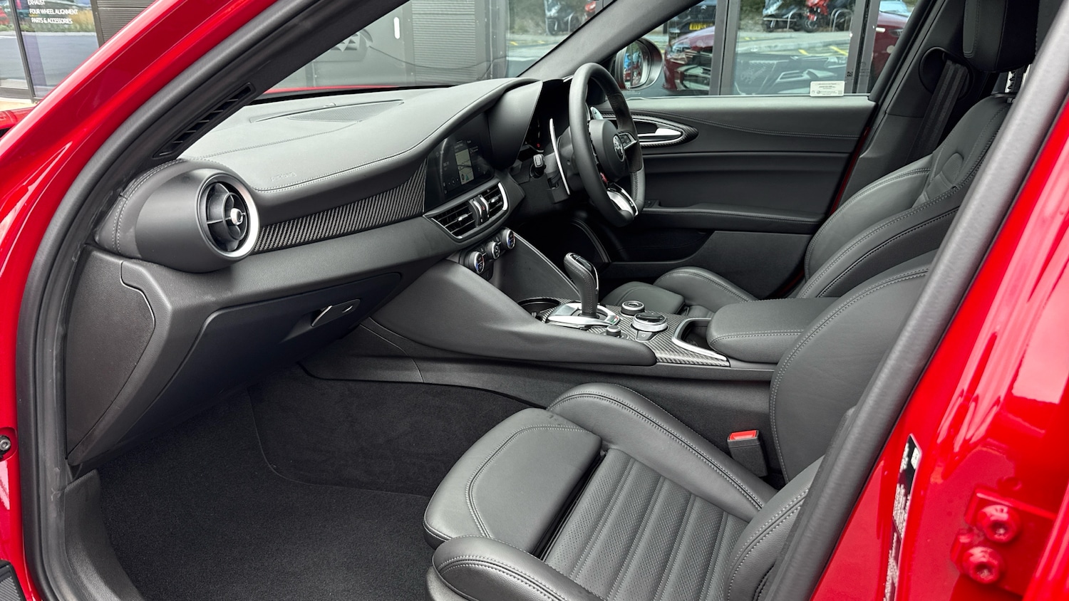 Used Alfa Romeo Giulia 2025 for sale - 77121172: Photo 13