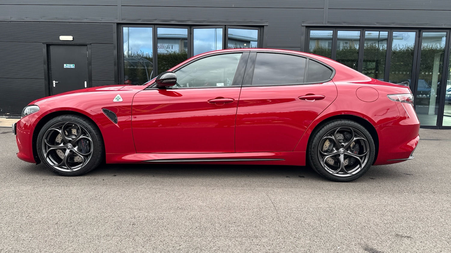 Used Alfa Romeo Giulia 2025 for sale - 77121172: Photo 7