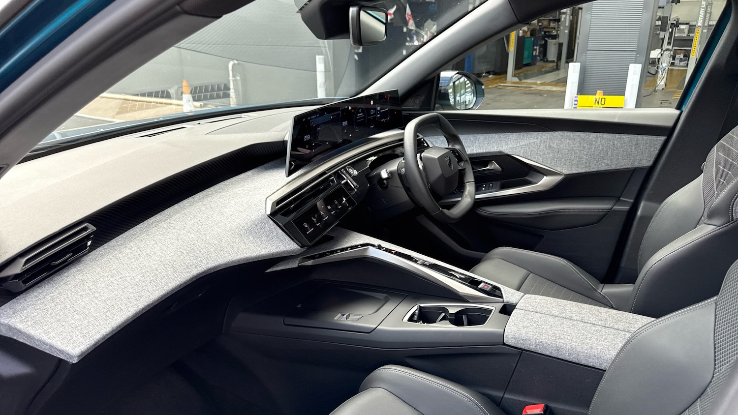 Used Peugeot 3008 2024 for sale - 75811944: Photo 12