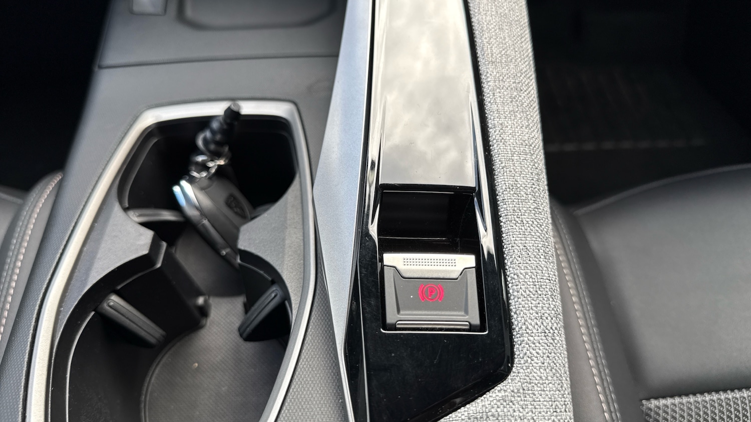 Used Peugeot 3008 2024 for sale - 75811944: Photo 21