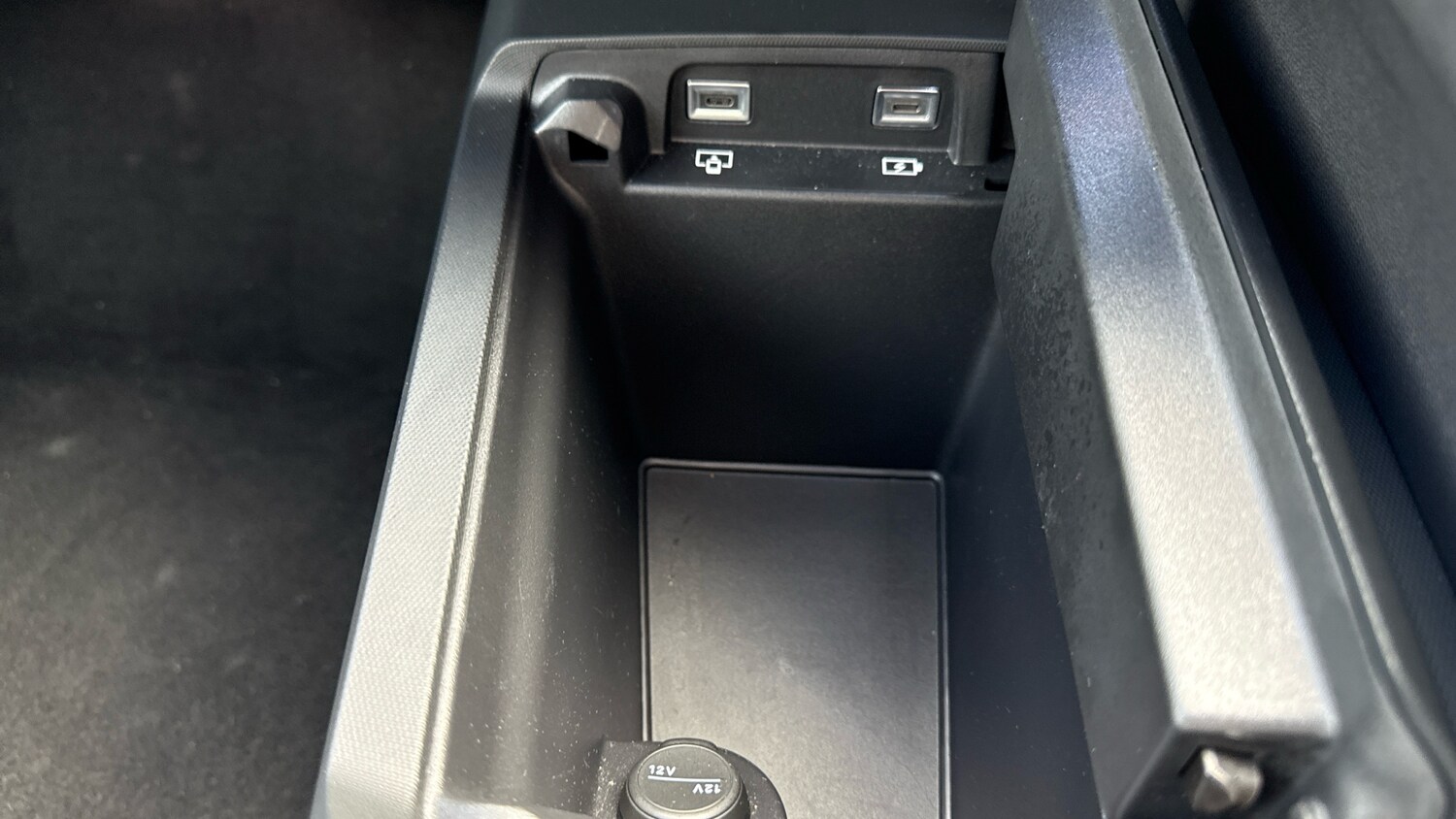 Used Peugeot 3008 2024 for sale - 75811944: Photo 50