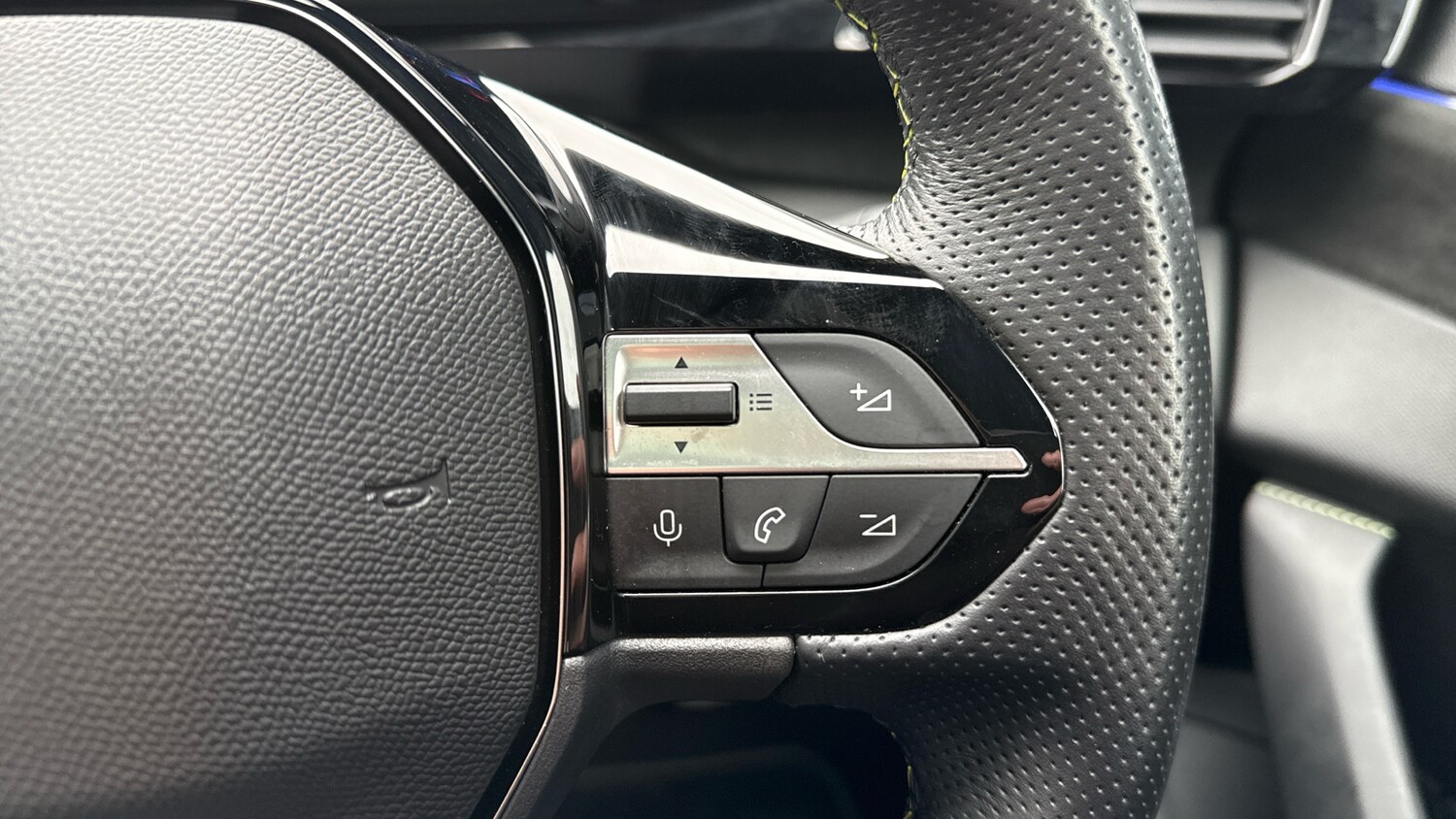 Used Peugeot 308 2024 for sale - 76400015: Photo 24