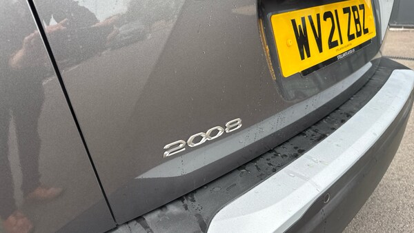 Used Peugeot 2008 2021 for sale - 76139425: Photo 44
