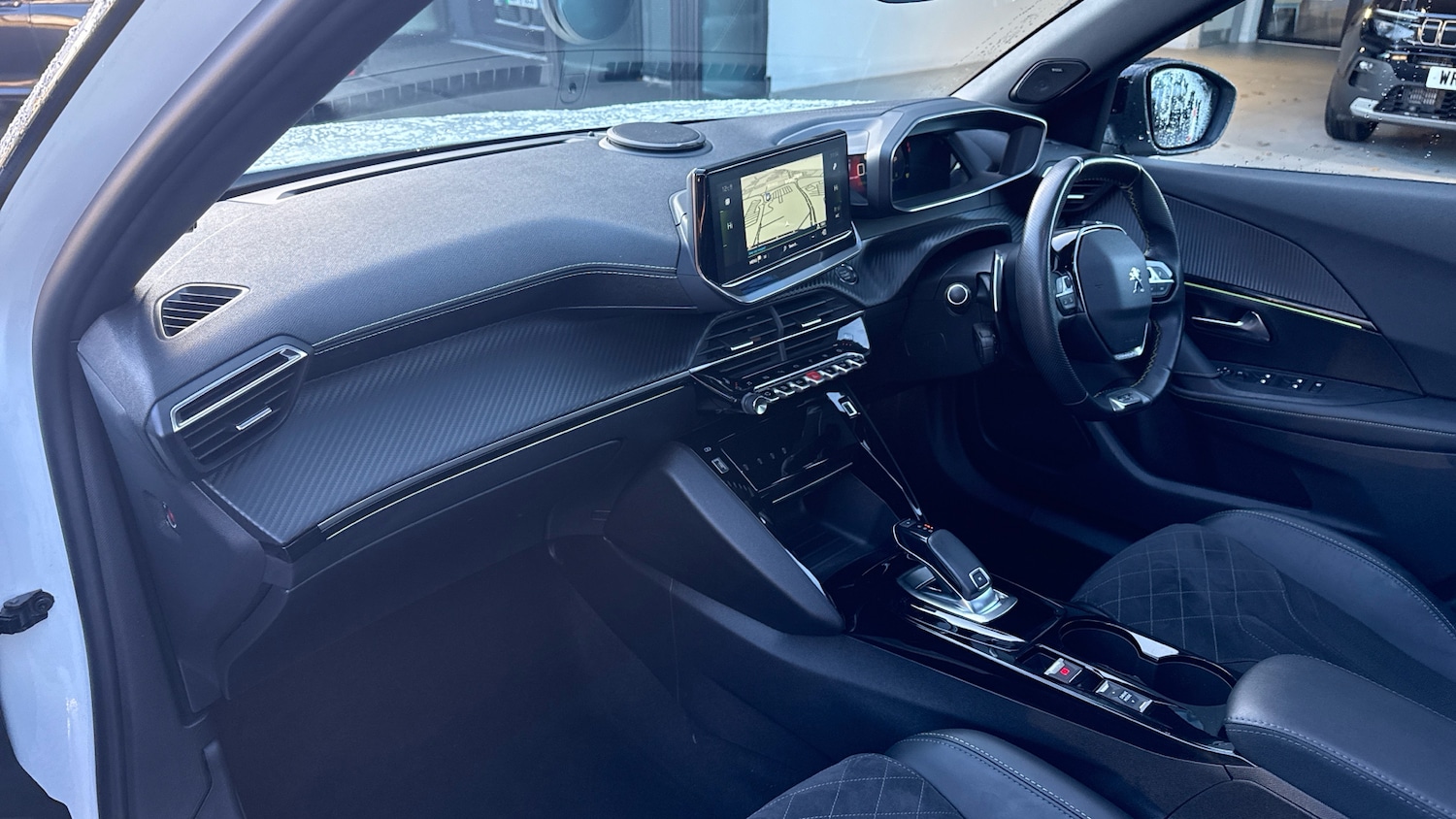 Used Peugeot 2008 2022 for sale - 76574358: Photo 12