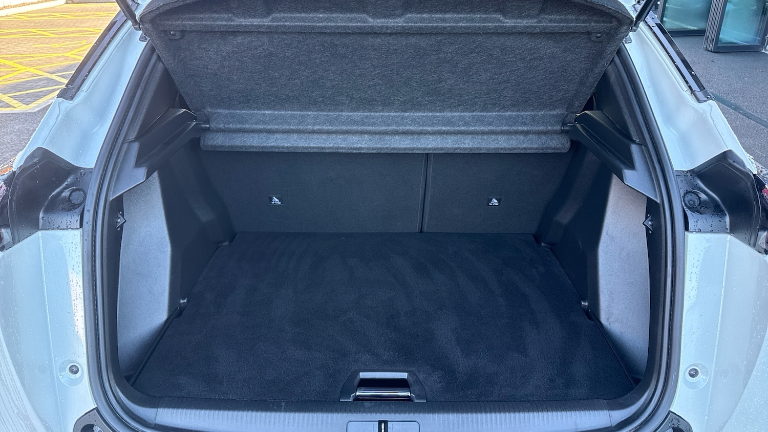 Used Peugeot 2008 2022 for sale - 76574358: Photo 19