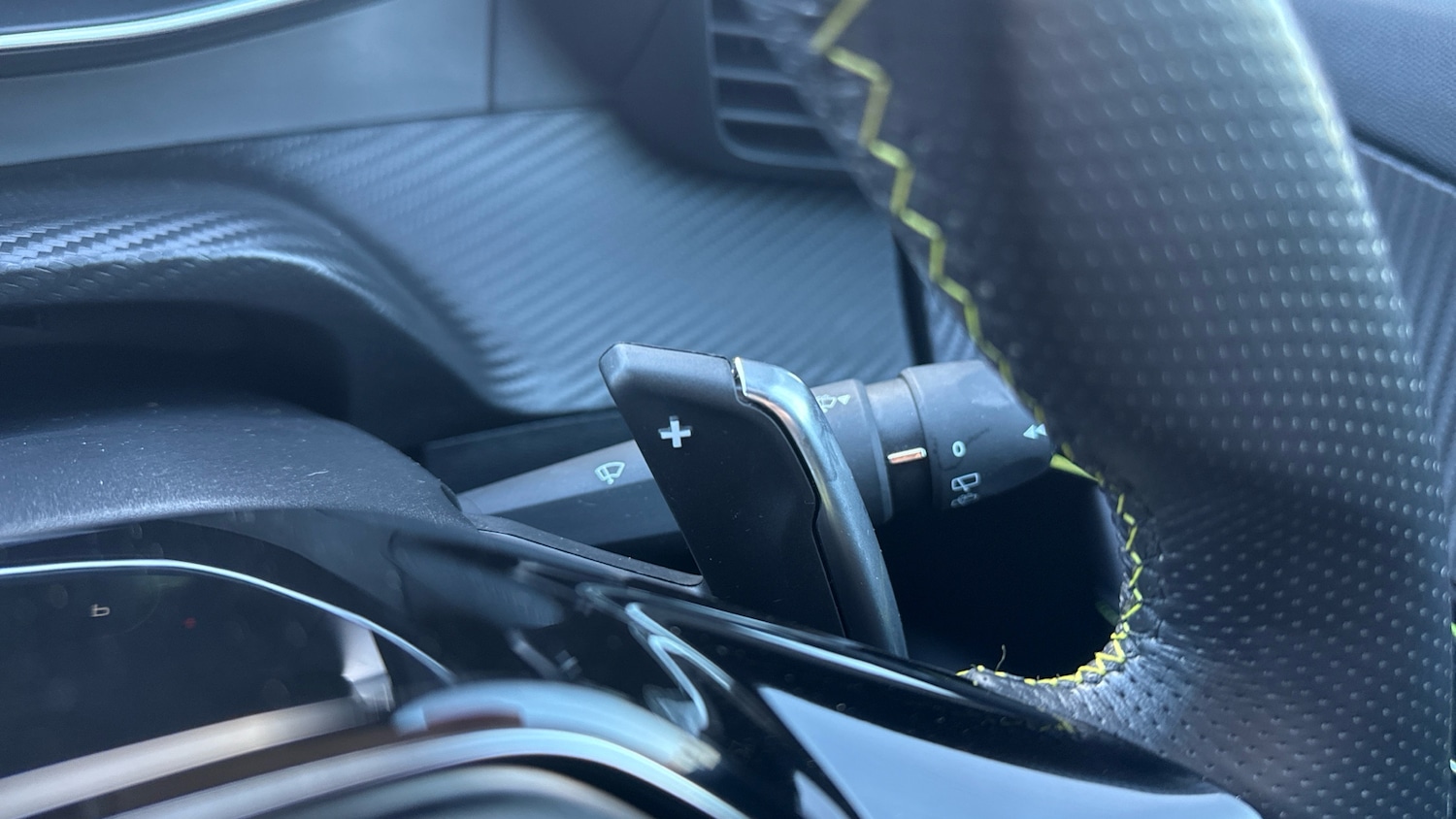 Used Peugeot 2008 2022 for sale - 76574358: Photo 28