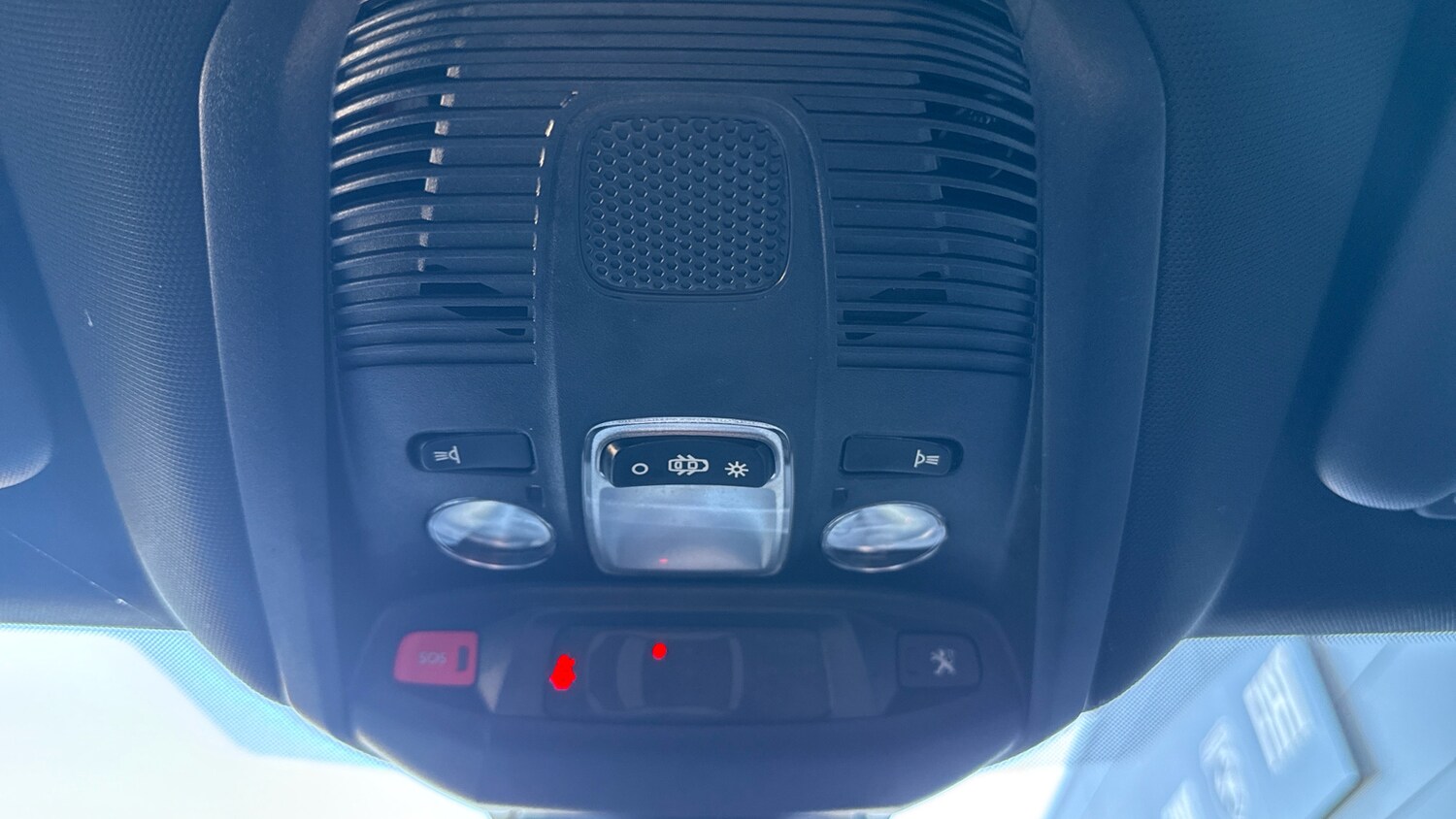 Used Peugeot 3008 2022 for sale - 76123520: Photo 39