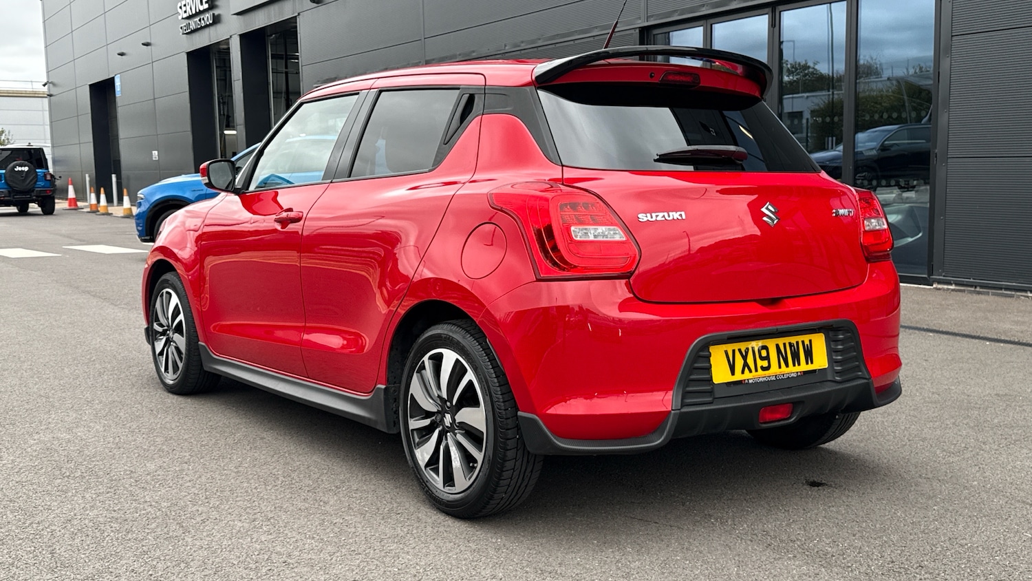 Used Suzuki Swift 2019 for sale - 76190362: Photo 5