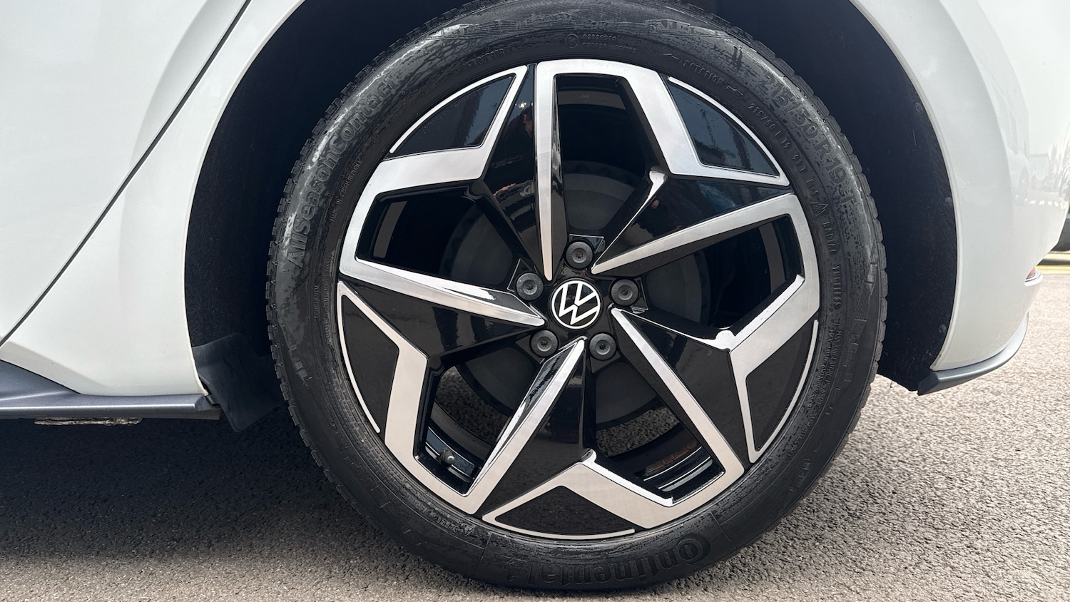 Used Volkswagen ID.3 2020 for sale - 77457168: Photo 15