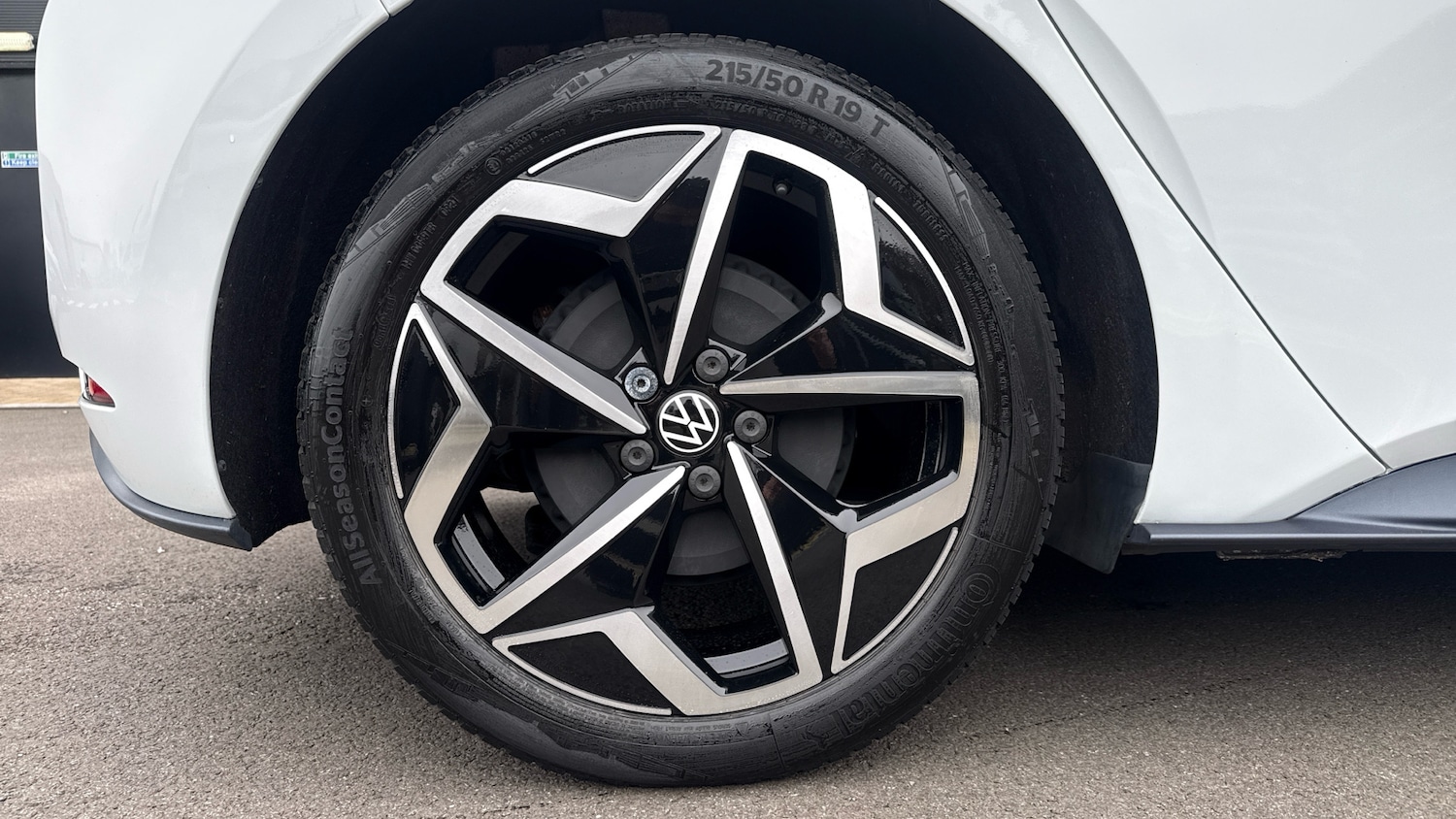 Used Volkswagen ID.3 2020 for sale - 77457168: Photo 16