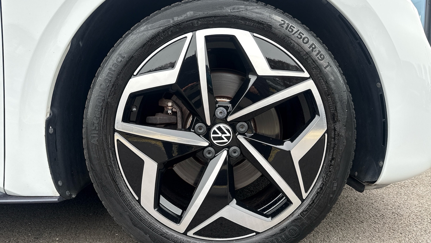 Used Volkswagen ID.3 2020 for sale - 77457168: Photo 17