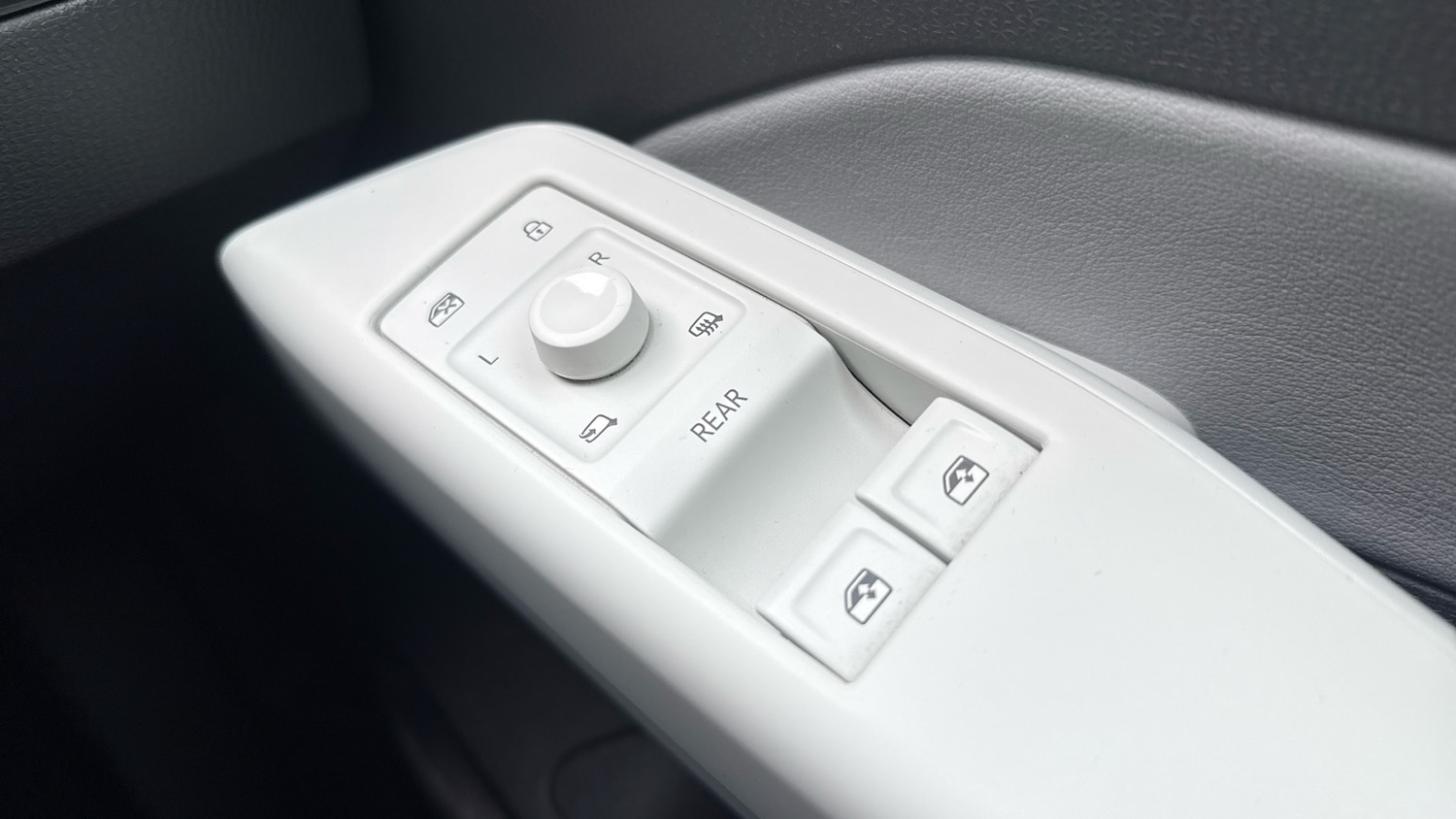 Used Volkswagen ID.3 2020 for sale - 77457168: Photo 22