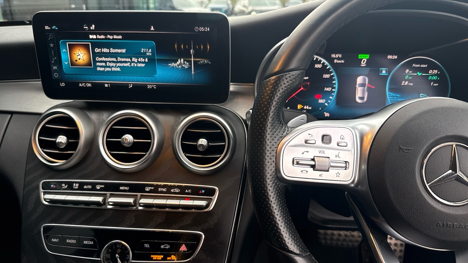 Used Mercedes-Benz C Class 2019 for sale - 76139422: Photo 10