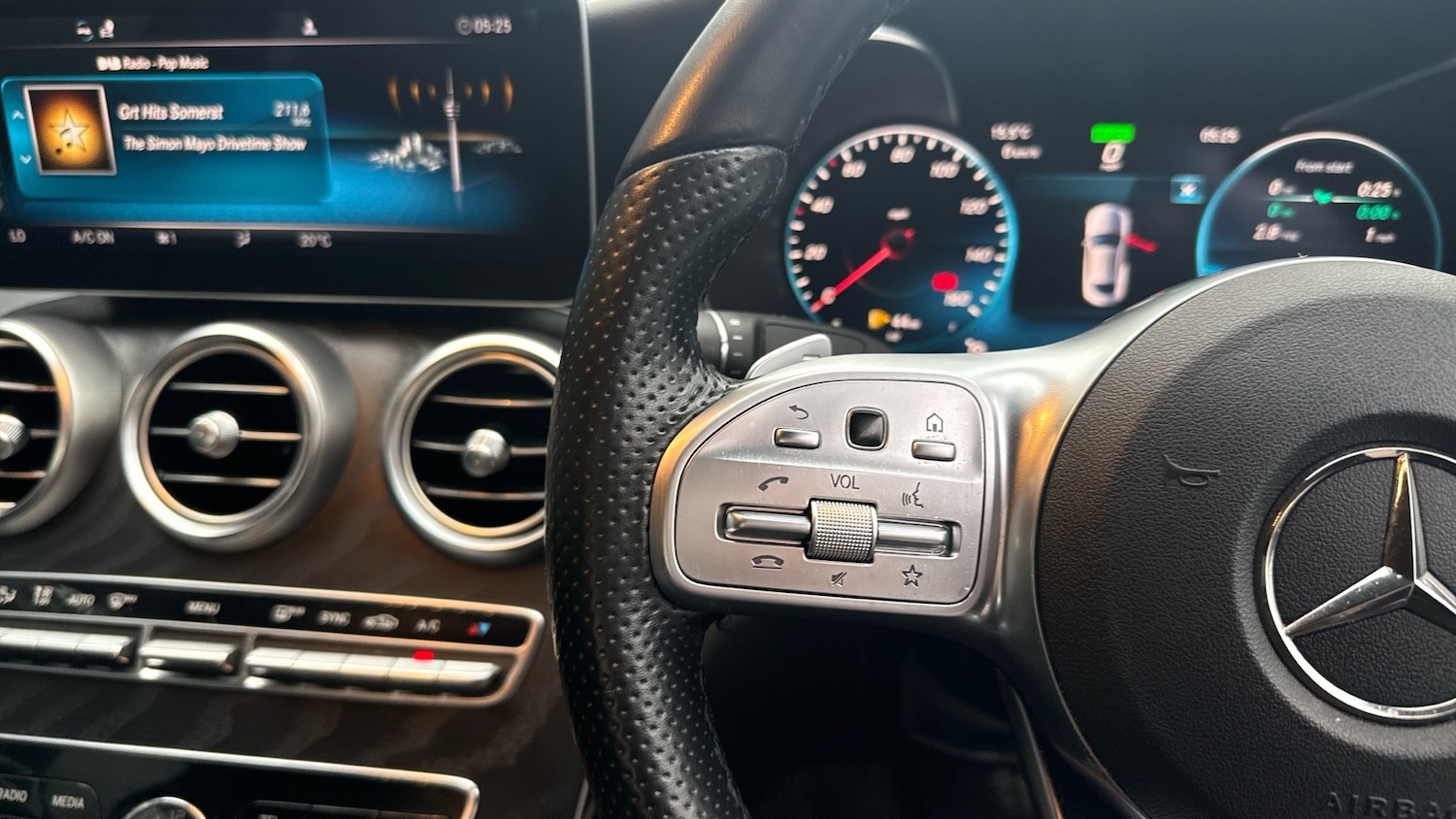 Used Mercedes-Benz C Class 2019 for sale - 76139422: Photo 23