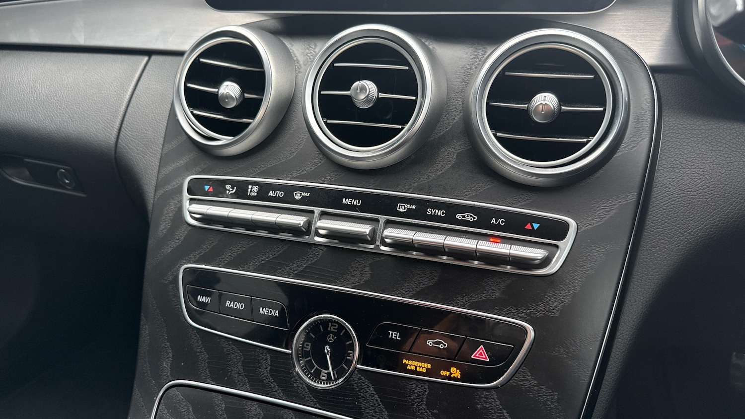 Used Mercedes-Benz C Class 2019 for sale - 76139422: Photo 43