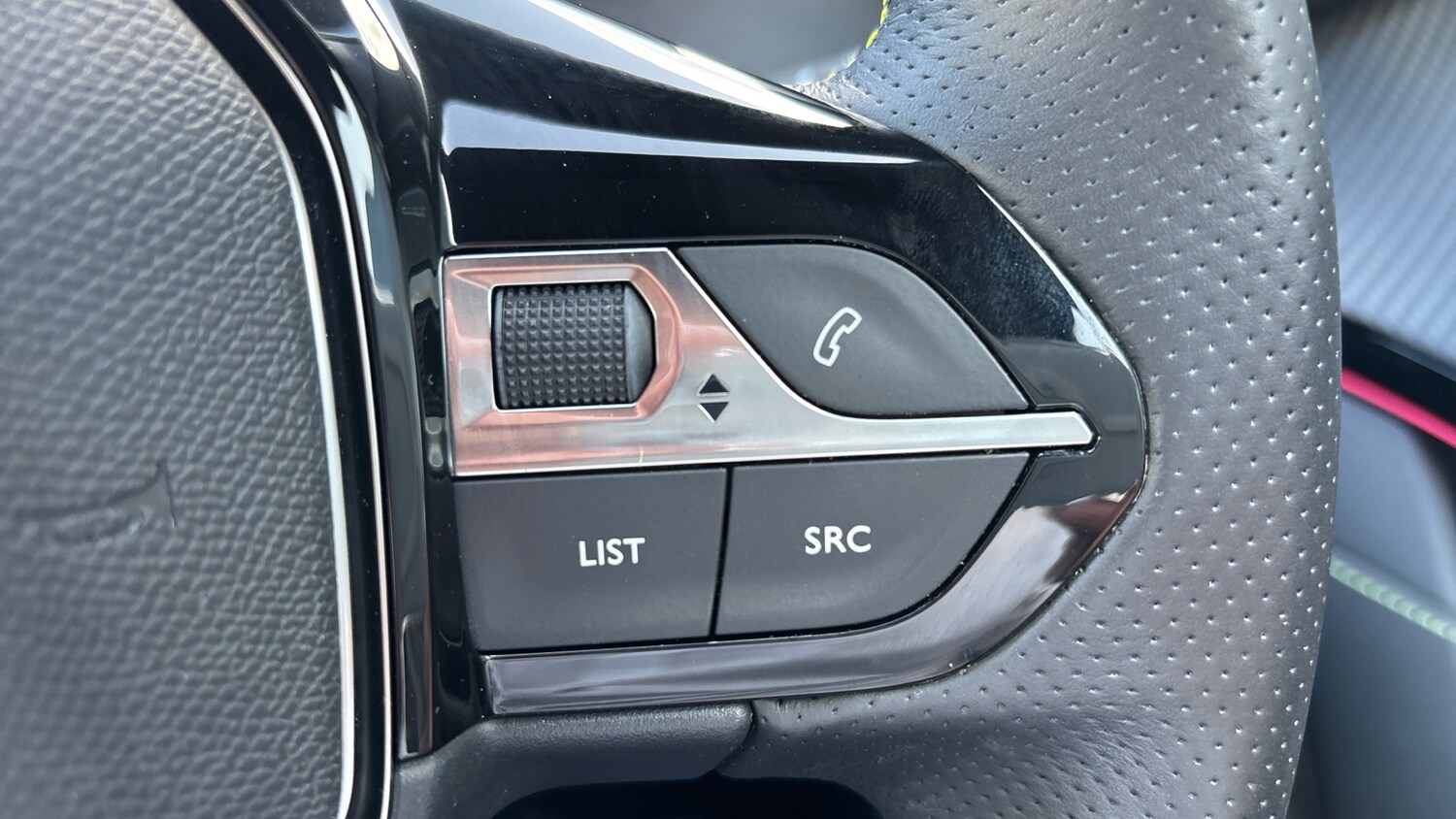 Used Peugeot 208 2022 for sale - 75929268: Photo 24