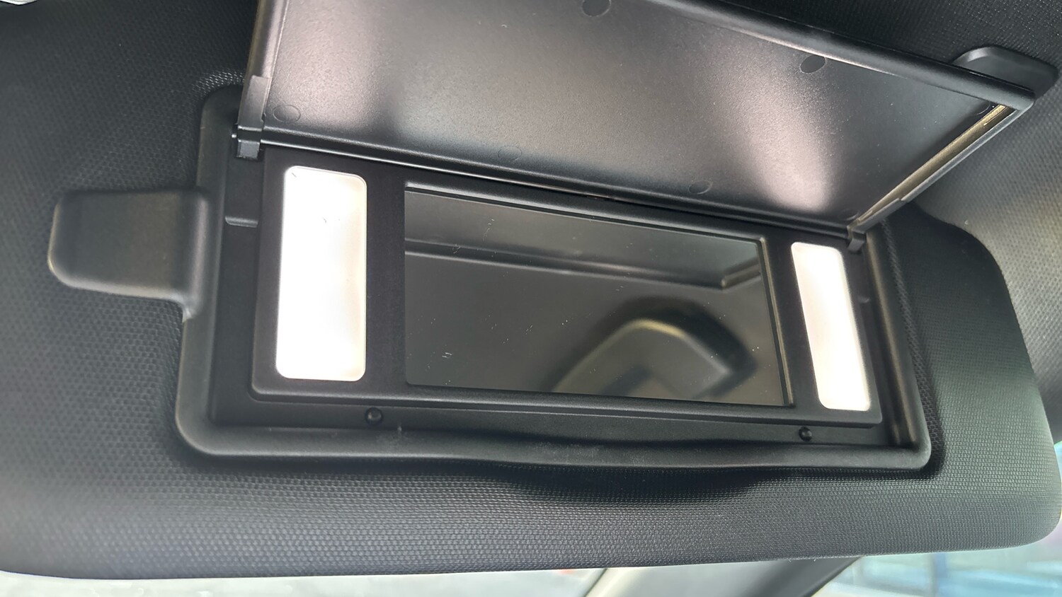 Used Peugeot 208 2022 for sale - 75929268: Photo 38