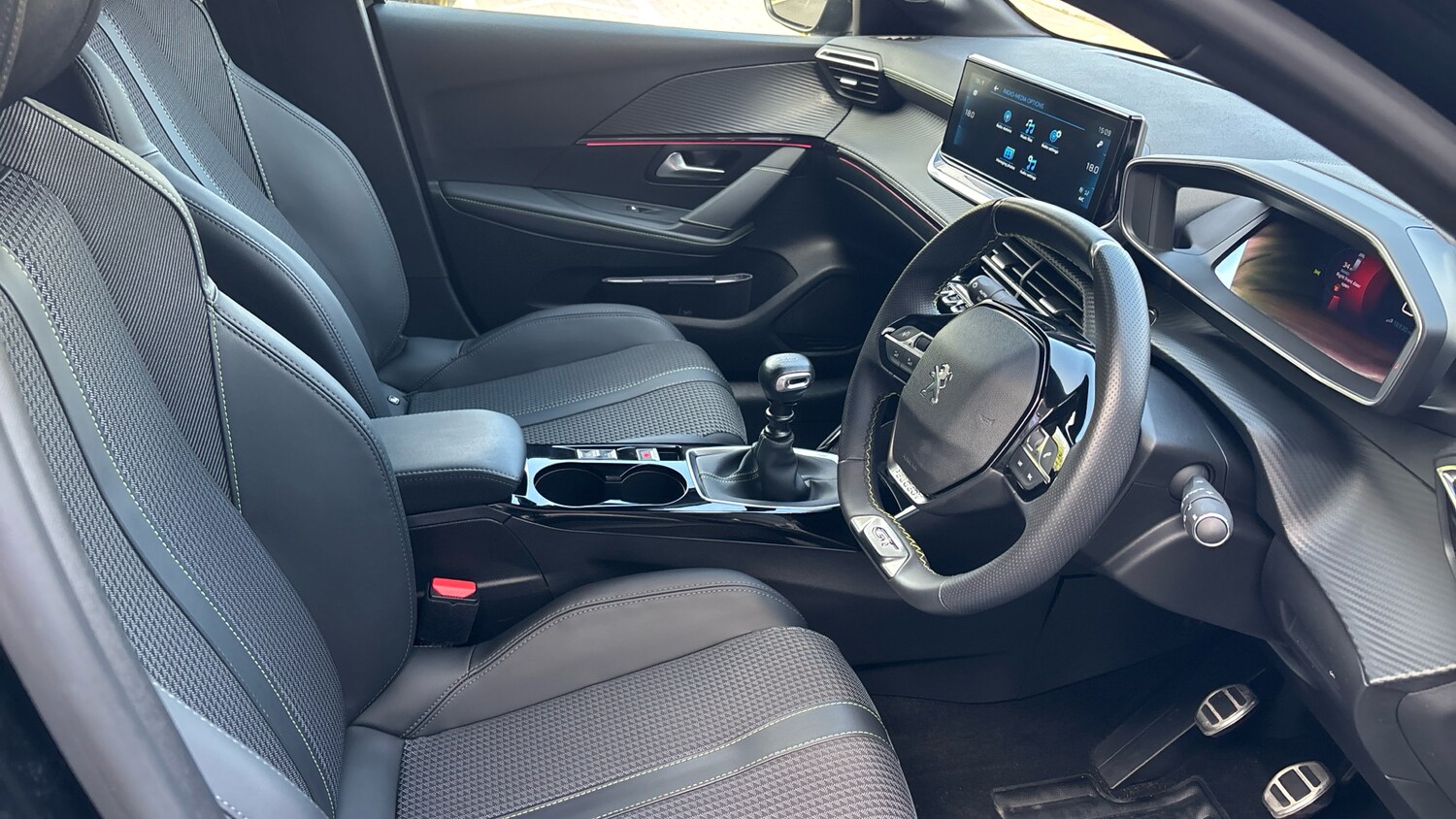 Used Peugeot 208 2022 for sale - 75929268: Photo 42