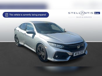 Used Honda Civic 2018 for sale - 79122199: Photo