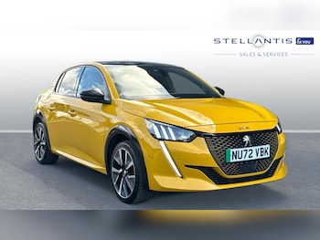 Peugeot - 208