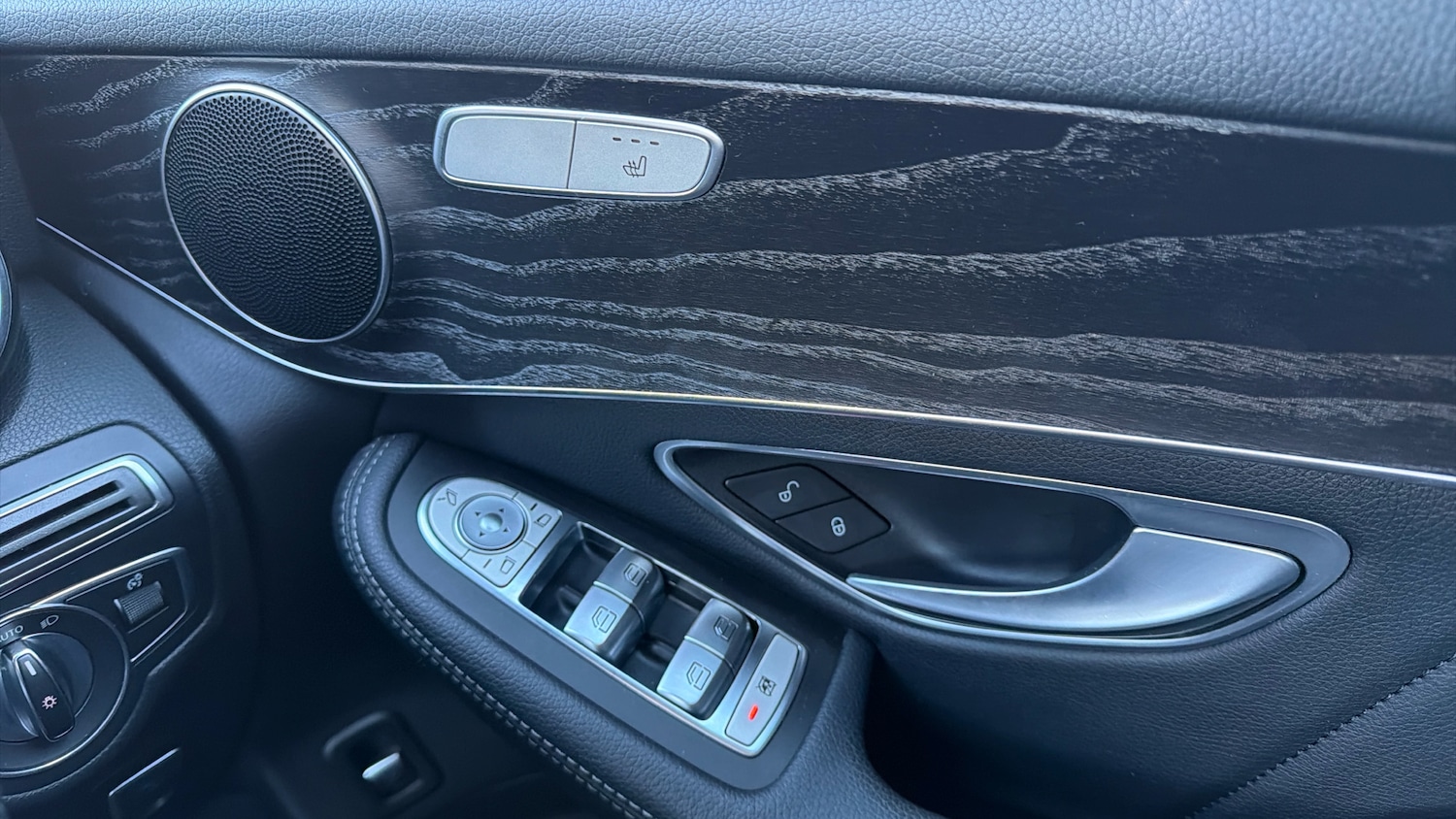 Used Mercedes-Benz GLC 2017 for sale - 76927441: Photo 23