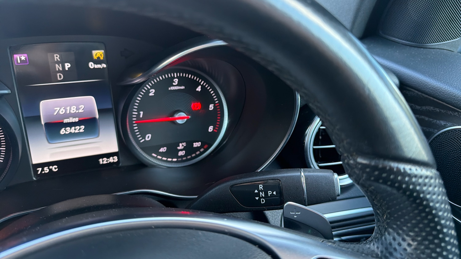 Used Mercedes-Benz GLC 2017 for sale - 76927441: Photo 29