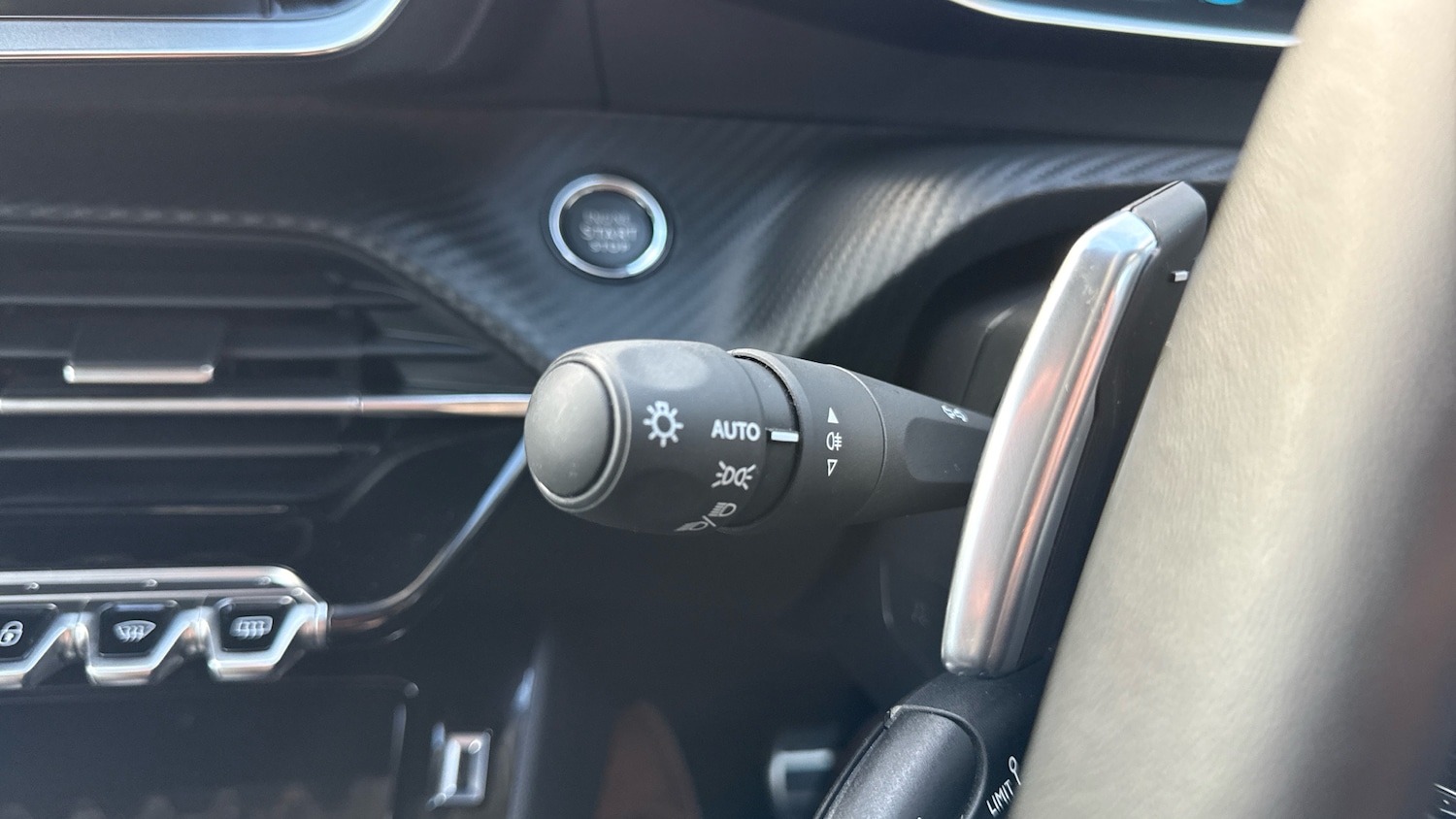 Used Peugeot 208 2023 for sale - 76953759: Photo 28