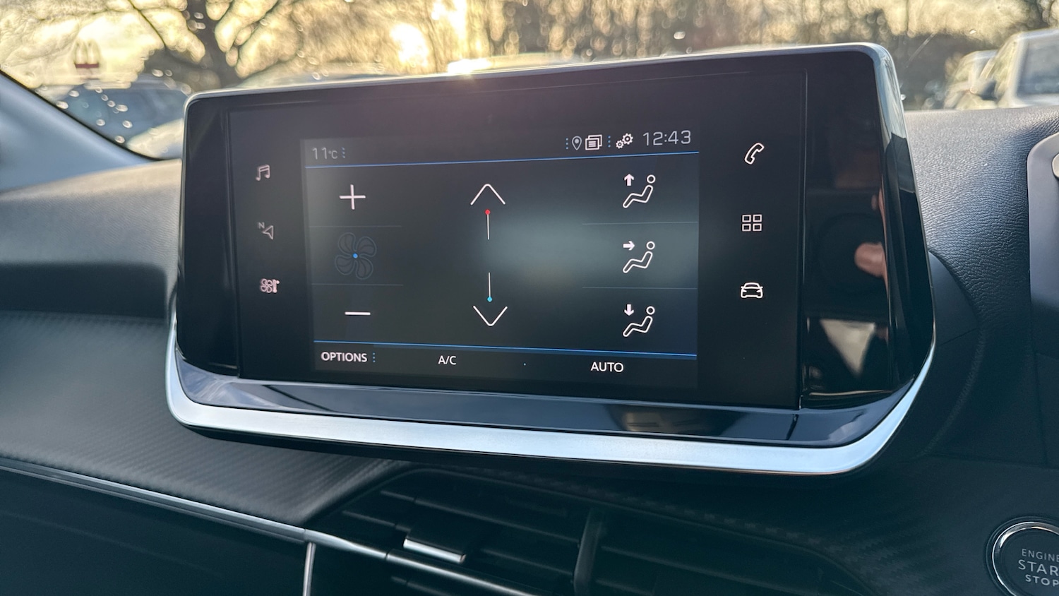 Used Peugeot 208 2023 for sale - 76953759: Photo 31