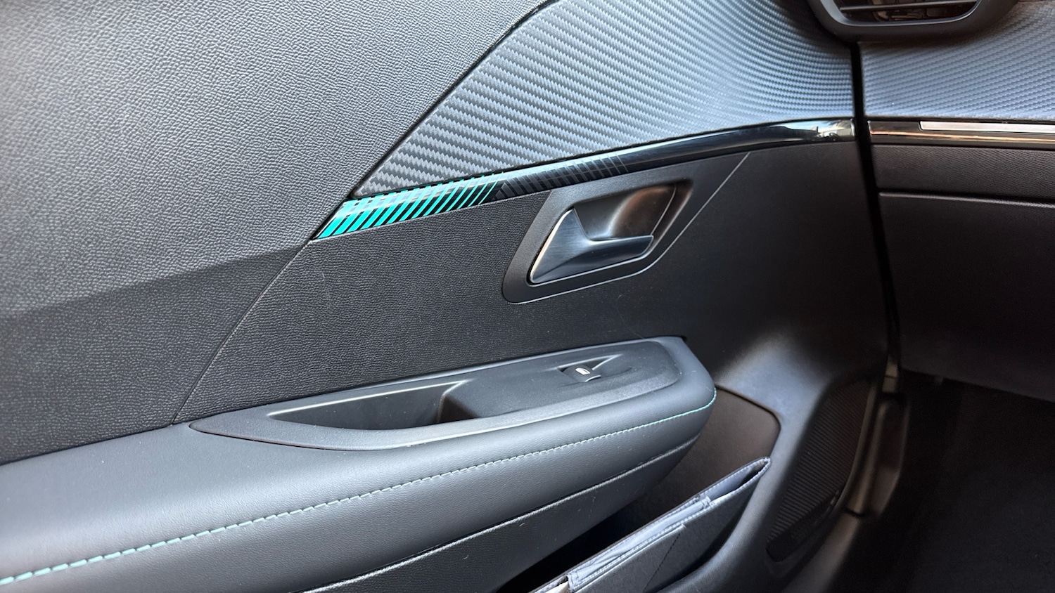 Used Peugeot 208 2023 for sale - 76953759: Photo 42