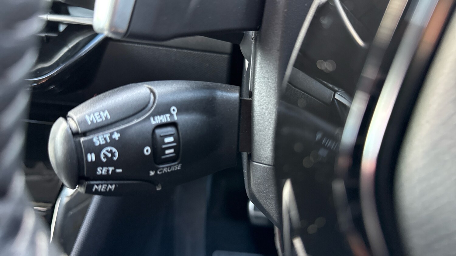 Used Peugeot 208 2023 for sale - 76953759: Photo 51