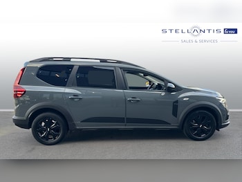 Used Dacia Jogger 2023 for sale - 76228702: Photo 2