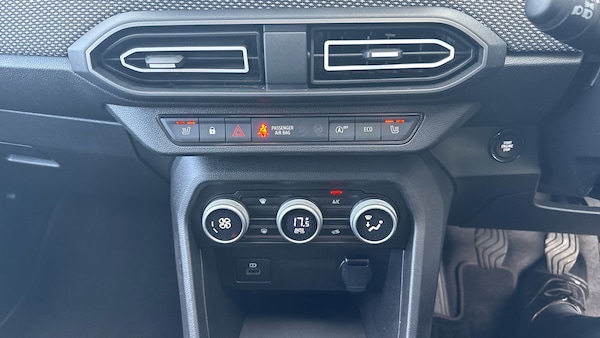 Used Dacia Jogger 2023 for sale - 76228702: Photo 49