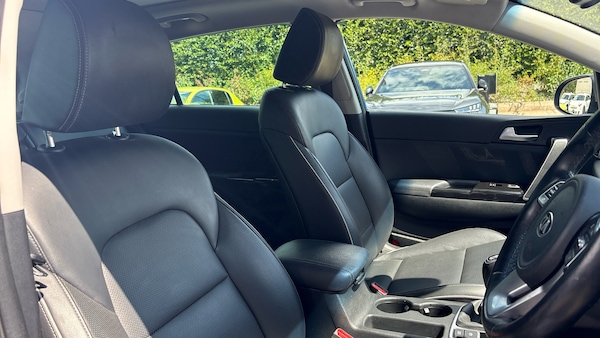 Used Kia Sportage 2021 for sale - 75432124: Photo 42