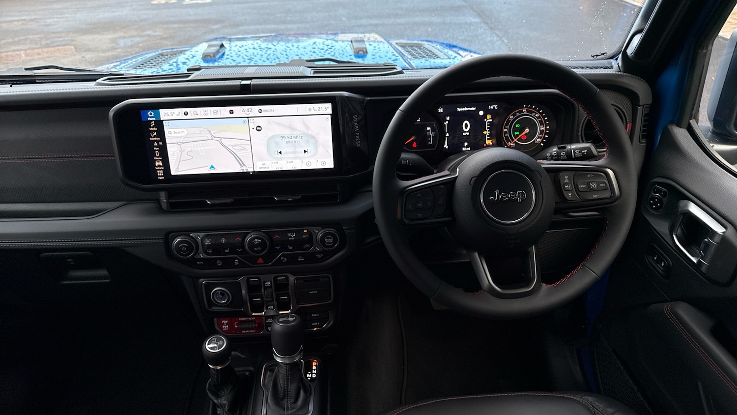 Used Jeep Wrangler 2025 for sale - 76248428: Photo 4