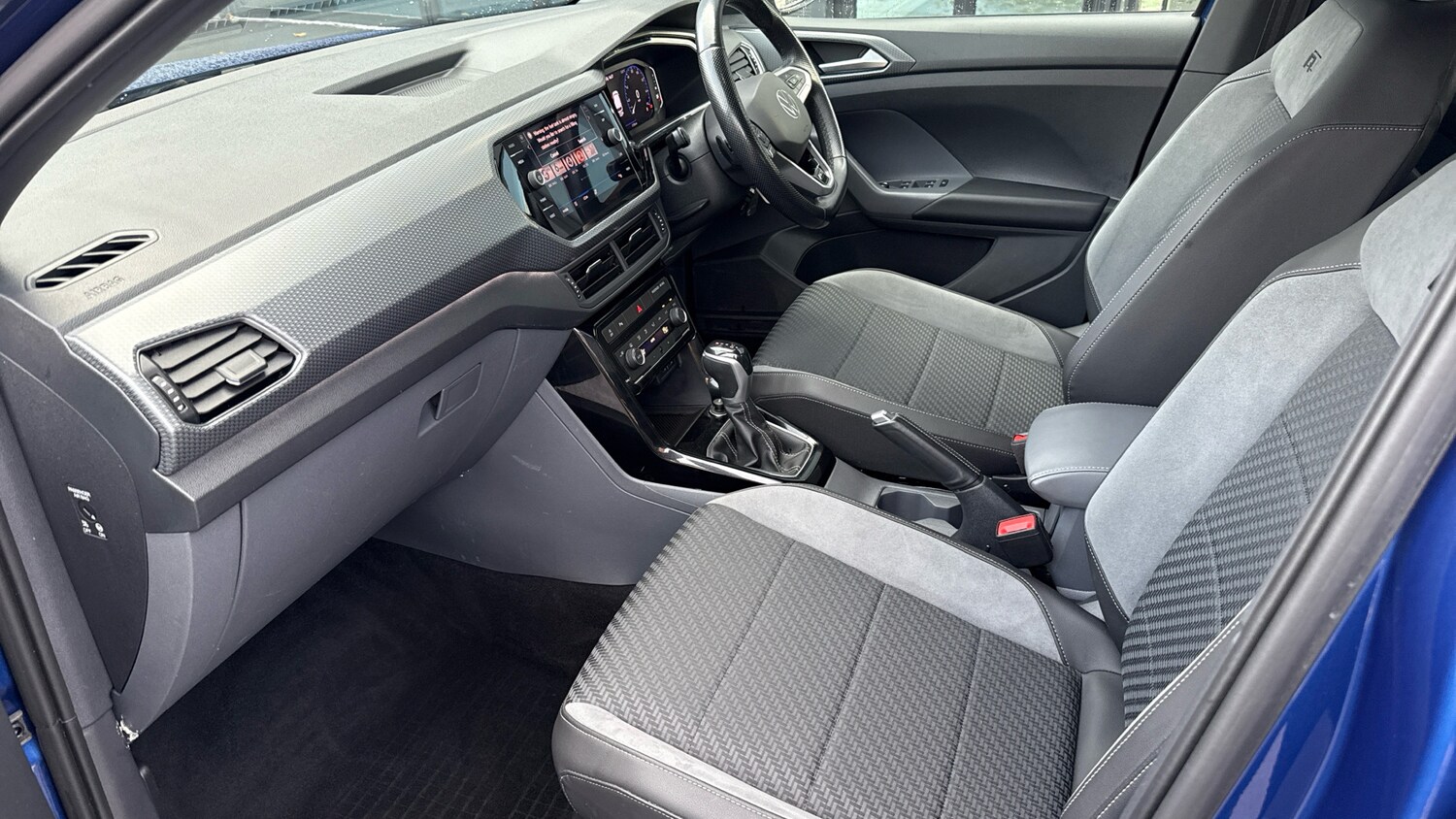 Used Volkswagen T-Cross 2021 for sale - 76400011: Photo 12