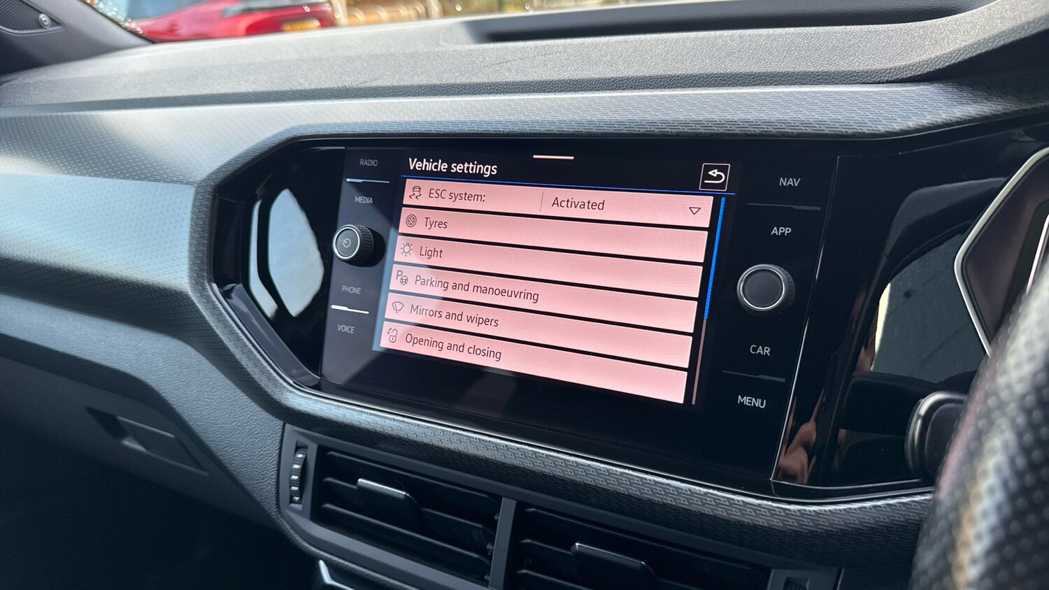 Used Volkswagen T-Cross 2021 for sale - 76400011: Photo 30