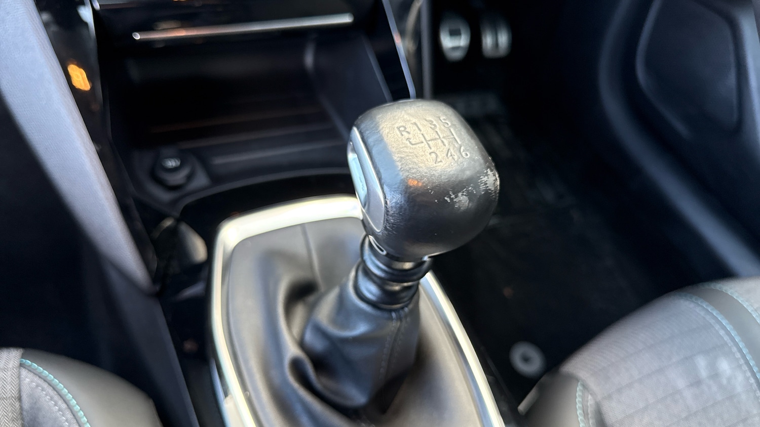 Used Peugeot 208 2022 for sale - 76887898: Photo 20