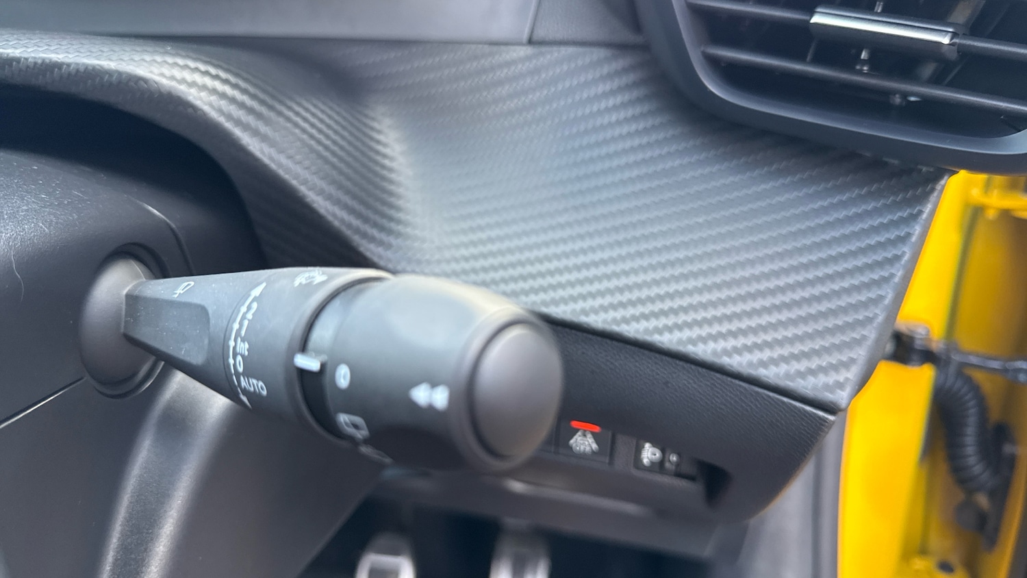 Used Peugeot 208 2022 for sale - 76887898: Photo 28