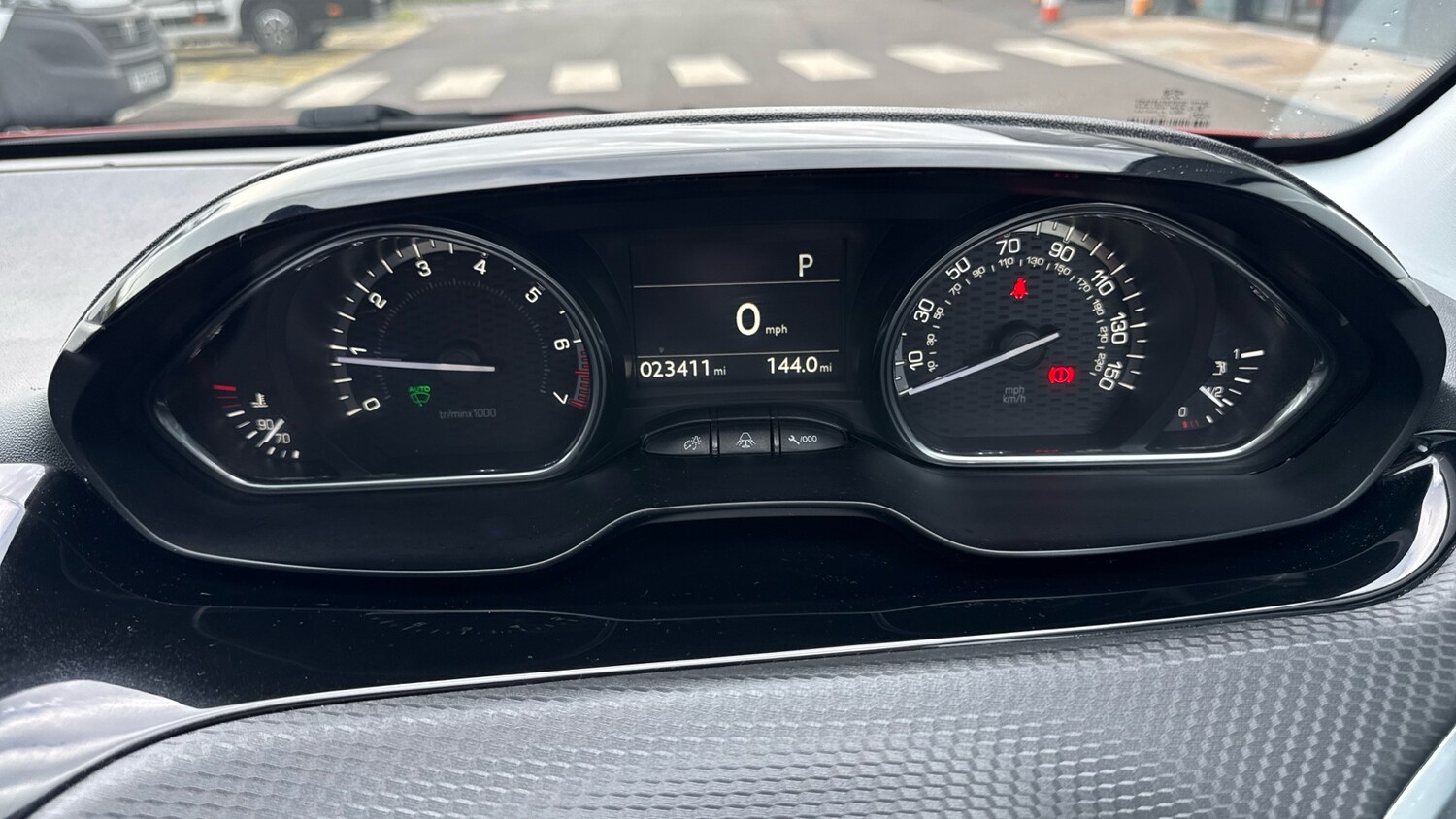 Used Peugeot 2008 2019 for sale - 76139423: Photo 13