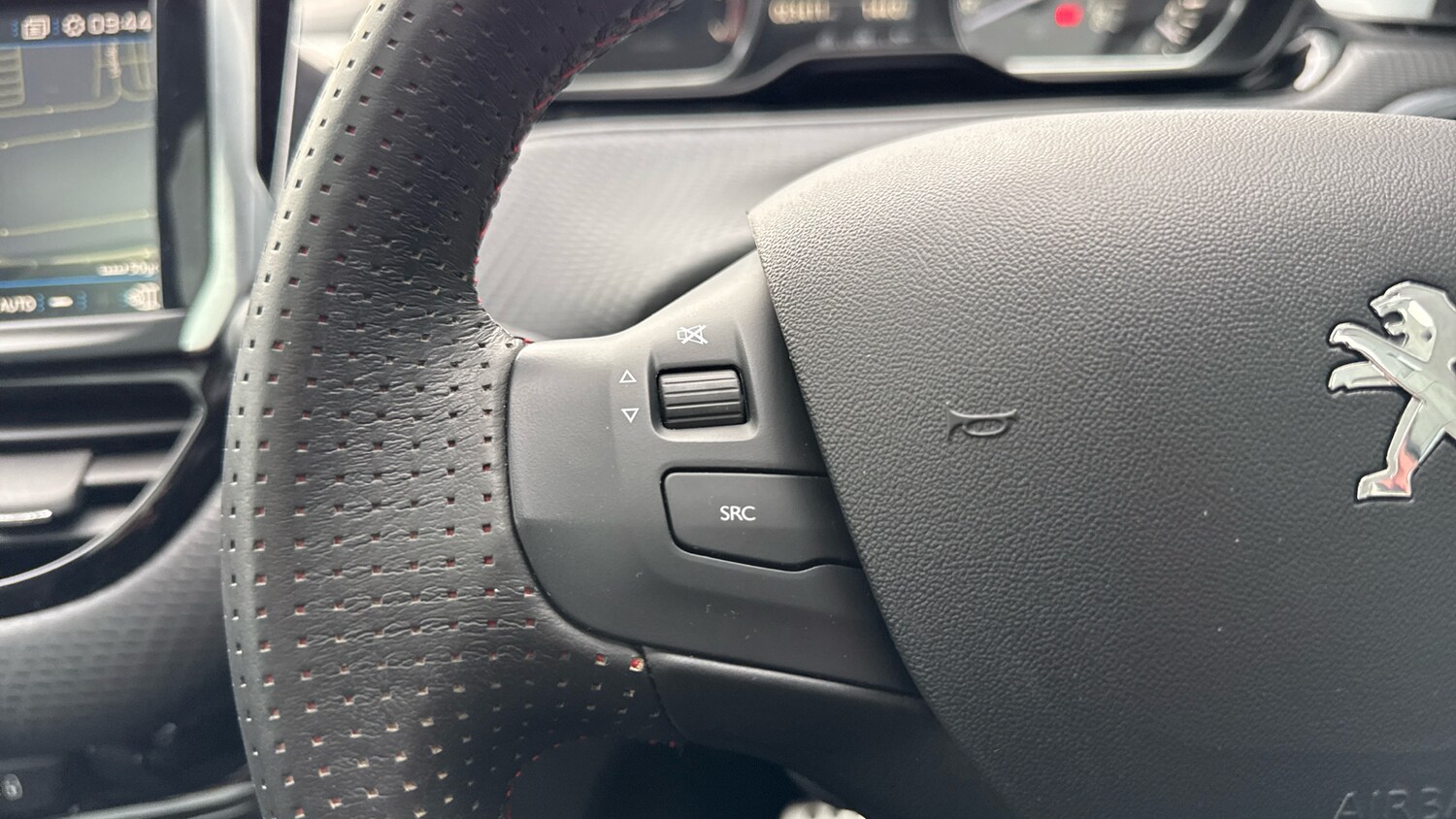 Used Peugeot 2008 2019 for sale - 76139423: Photo 23