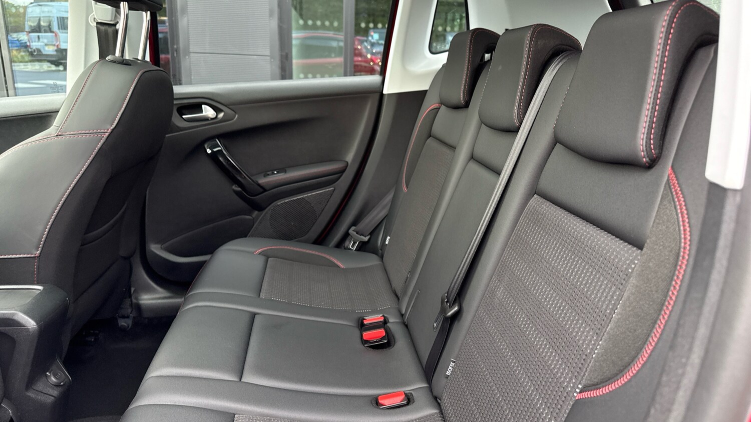 Used Peugeot 2008 2019 for sale - 76139423: Photo 33