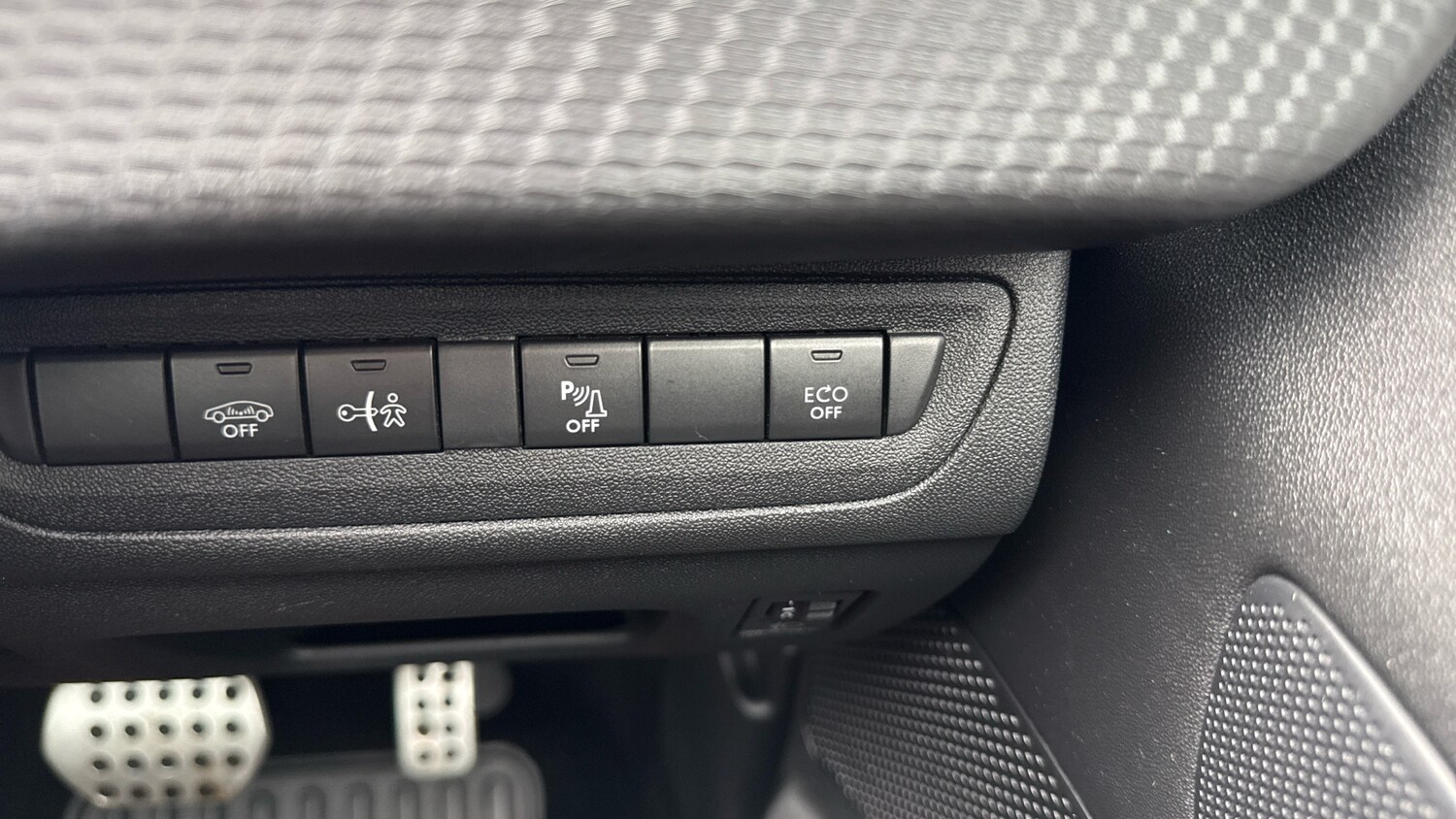 Used Peugeot 2008 2019 for sale - 76139423: Photo 34