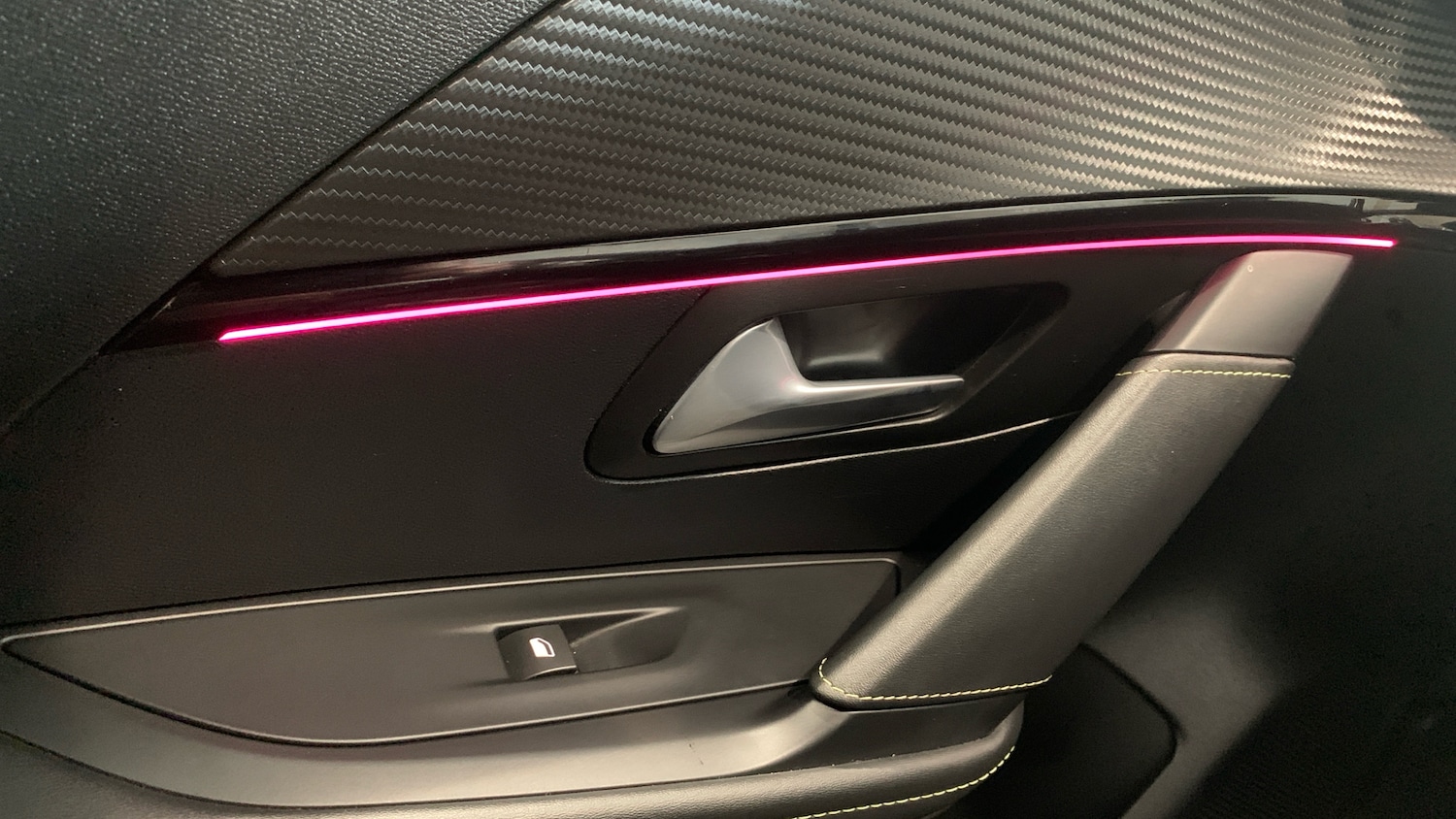 Used Peugeot 208 2021 for sale - 76659892: Photo 41